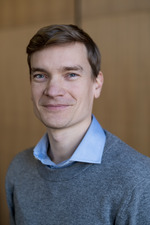 Dr. Brendan Röder